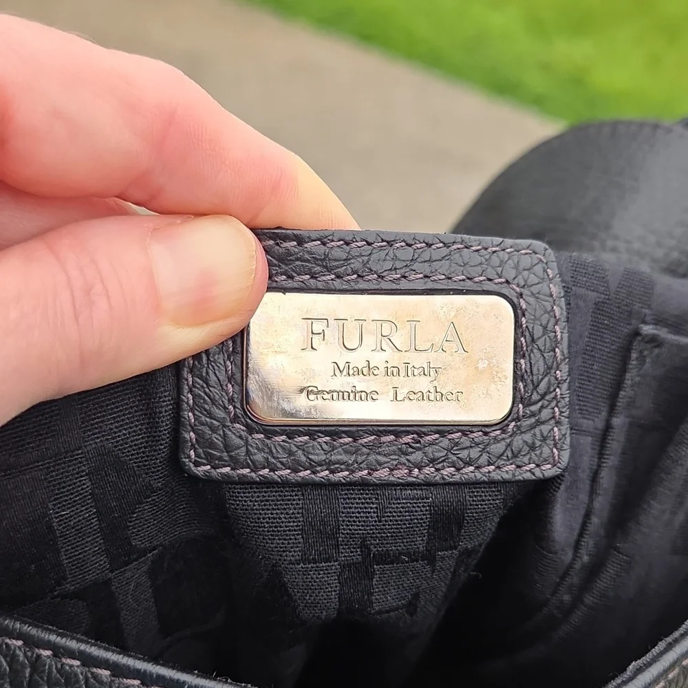 Furla NWT Hobo Black Pebbled Leather Large Shoulderbag NWT with Dustbag - Picture 2 of 15